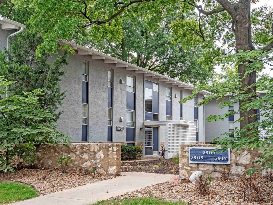 Corinth Gardens Apartments, 3901 West 84th Street, Prairie Village, KS